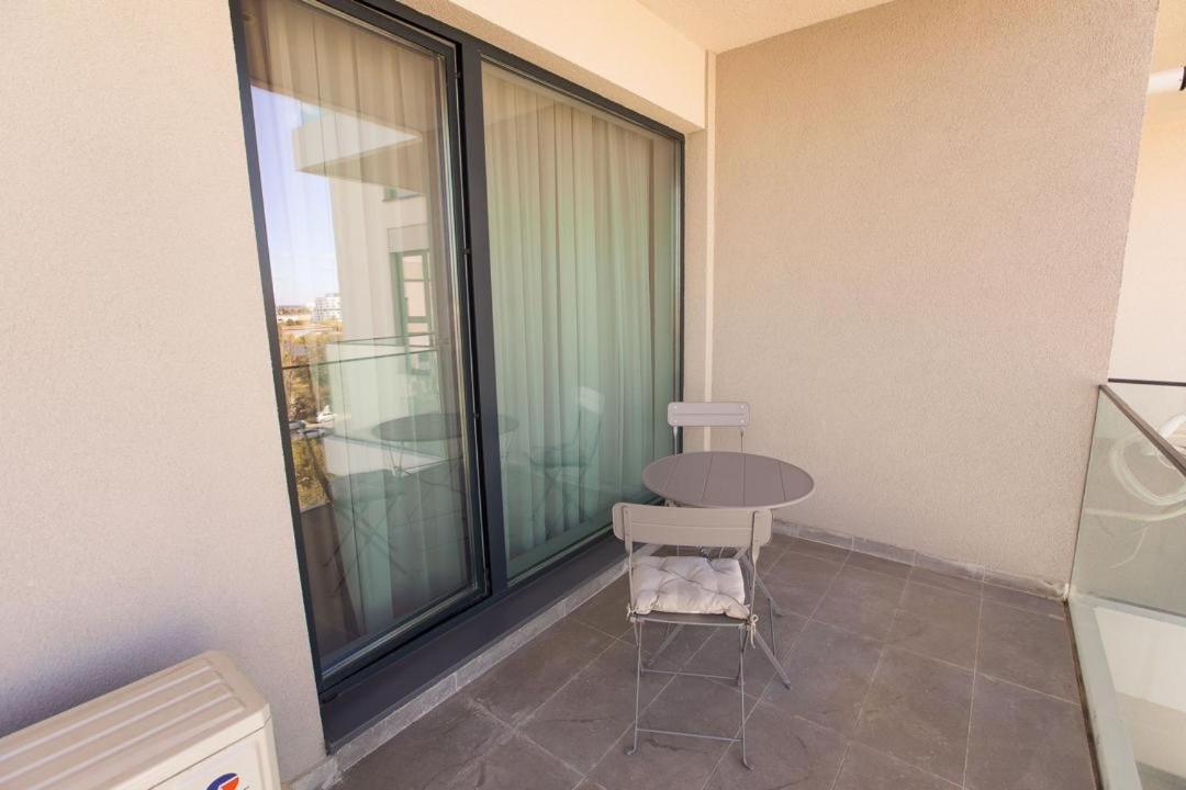 Escapism - Premium 1Br Apartment With Parking Bucarest Exterior foto
